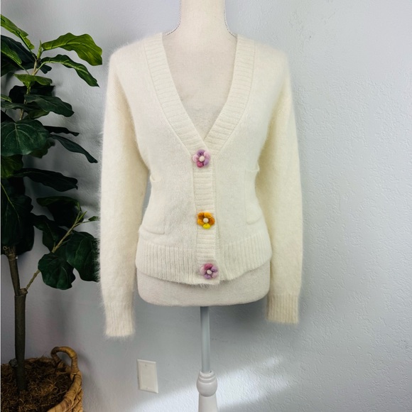 Sylphide | Lea Ivory Floral Button Wide Cream Crop Cardigan - Picture 13 of 14